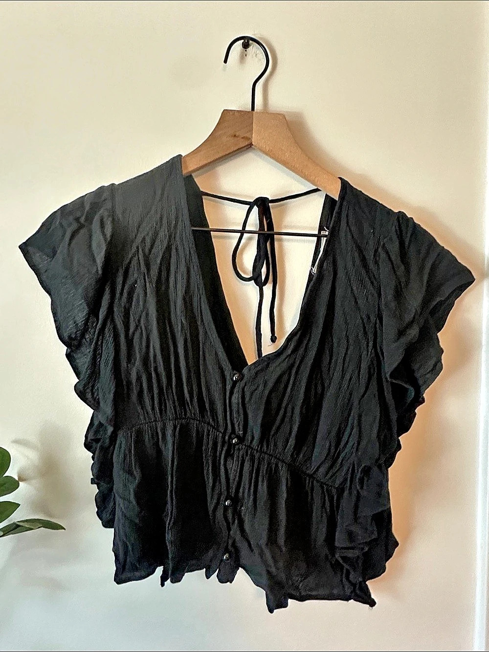 Altar’d State Tie-Back Flutter Sleeve Ruffle Top
